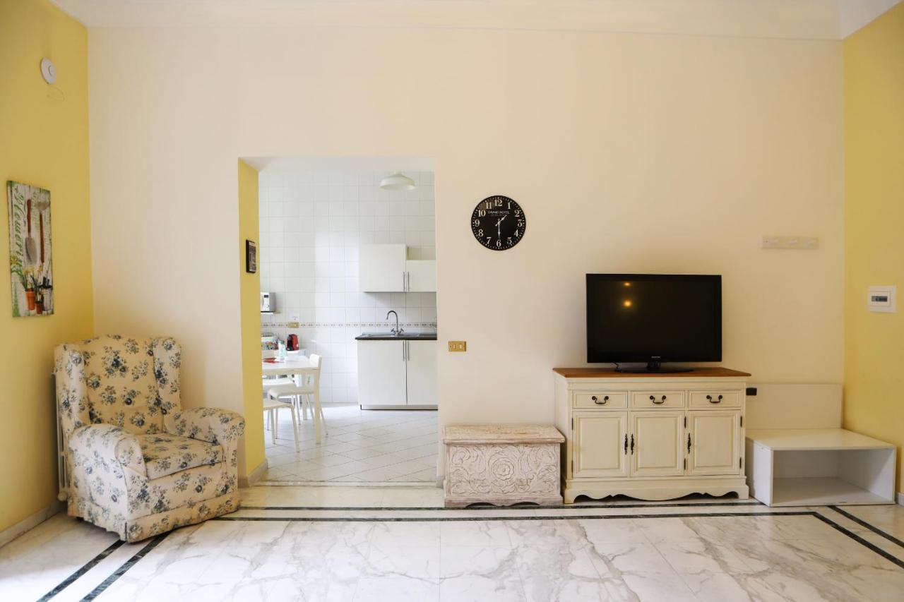 Piazza Dante Suites By Wonderful Italy Nápoly Kültér fotó